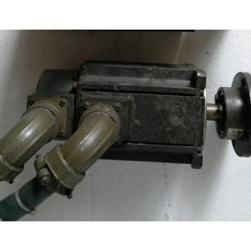 MSM152A1C SERVO MOTOR , used in good condition . 80% appearance new , good working , free shipping