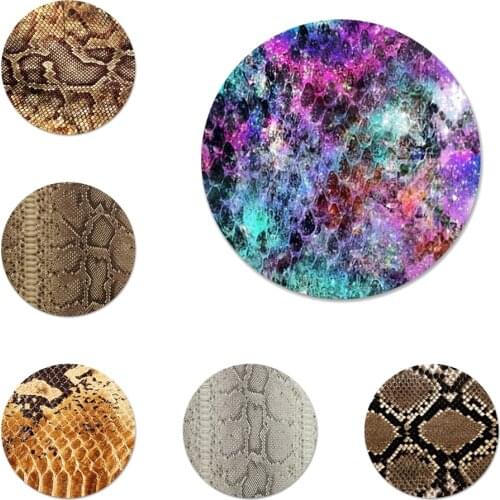 Python yellow gold Snake skin Icons Pins Badge Decoration Brooches Metal Badges For Backpack Decoration