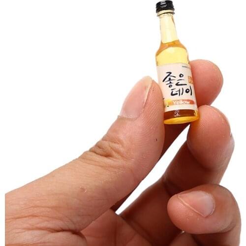 10Pcs Korea Resin Mini Coke Wine Bottle Drinks Pretend Play House Kitchen Food For Blyth Barbies Doll Dollhouse Miniture Toy