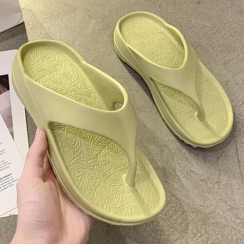 Summer Sandalias Women Soft Bottom Non-slip Slope Heel Outdoor Slippers Candy Solid Color Beach Slippers Flip Flops