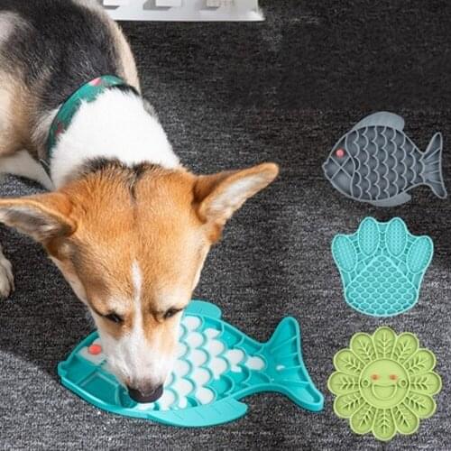 2020 New Dog Food Licking Mat Cat Bowl Dinner Plate Silicone Slow Feeding Pad For Pet Feeder Treat Dispensing Tableware