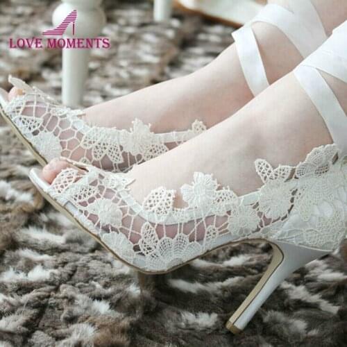 Fashion White high heel Lace Flower bridal wedding shoes Flower Lady Peep Toe Shoes for Wedding Graduation Party Prom Shoes