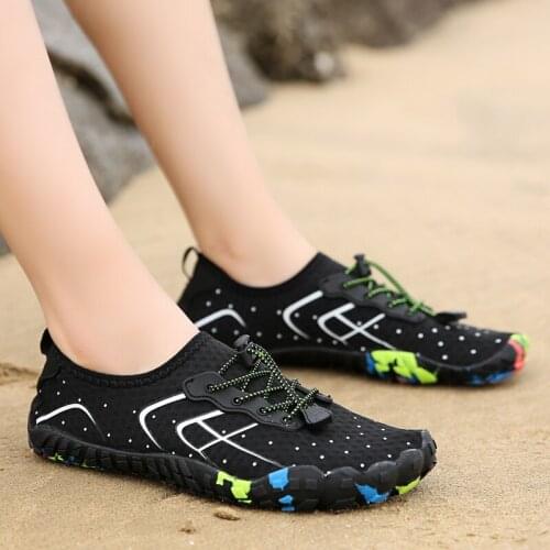 2020 Unisex Hiking Sneakers Swimming Shoes Aqua Shoes Wading Water Shoes zapatos de mujer for Beach Men shoes Plus Size 35-46