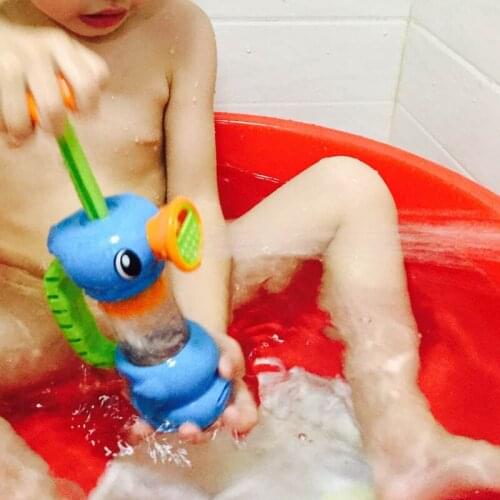 2020 Fashion Cute Pump Seahorse Shower Baby Bath Water Spray Toys for Children Birthday/Party/festival gift AA021
