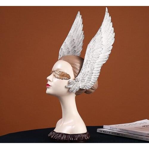 Home decor resin embellishments Nordic light luxury creative ornaments Living room TV cabinet decoration Modern simple ornaments