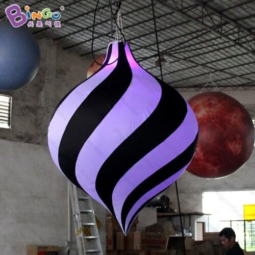 Customized 1.2X1.5 meter inflatable black and white spiral decoration blow up spiral models for shopping mall light-up toy