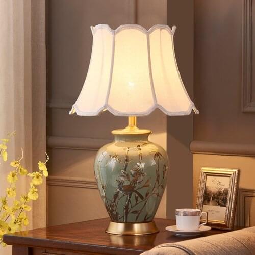 Chinese Flower and Bird Ceramic Table Lamp Bedside Lamp For Living Room Hotel Model Room Table Lamp Bedside Lamp Decorative Lamp