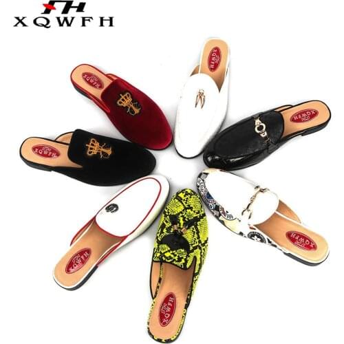 Red Large Size Embroidery Crown Men Velvet Slippers Designs Fashion Show Mens Casual Shoes Slides European Elegant Sandals