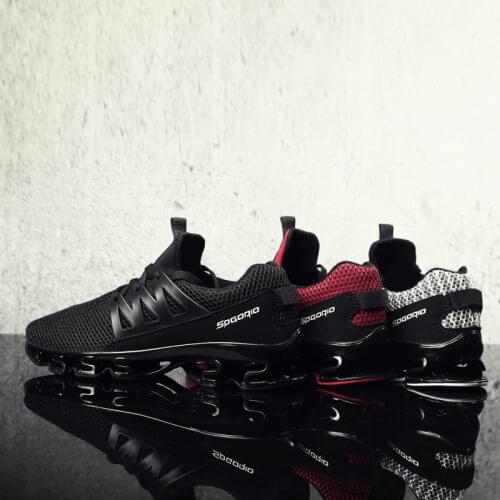 Mens Womens Trainers Breathable Mesh Cross Trainning Trail Running Shoes Fashion Couples Blade Sport Sneakers