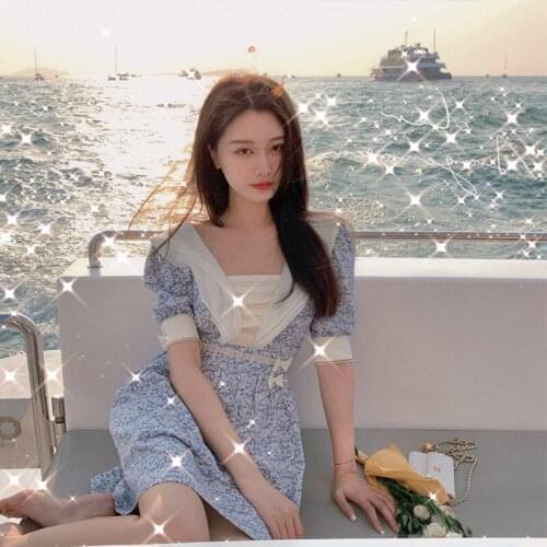 Summer Retro Graceful Gothic Lolita Short Sleeve Floral Skirt Square Collar Bubble Sleeve Womens Fashion Dress