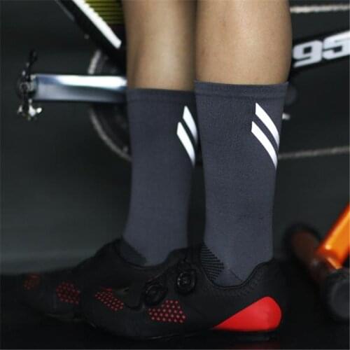 3 Pairs/lot Cycling Socks DH SPORTS/DH-32X Nylon+Lycra Men Sports Socks Outdoor Hiking Running Socks