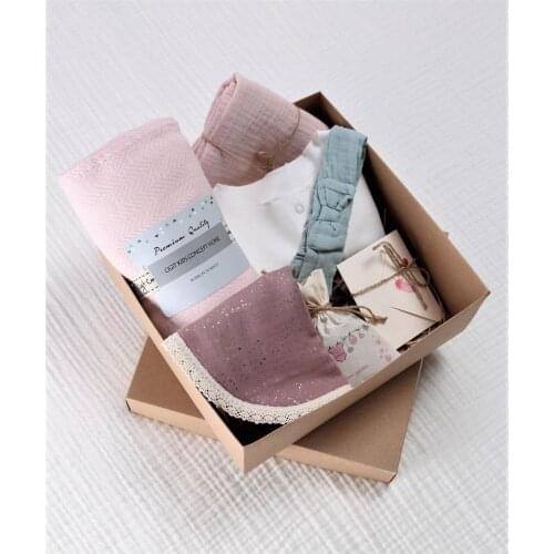 Flaneur Baby Girl Newborn Gift Set Premium Quality %100 Cotton Jumpsuit Blanket Bib Muslin Head Band