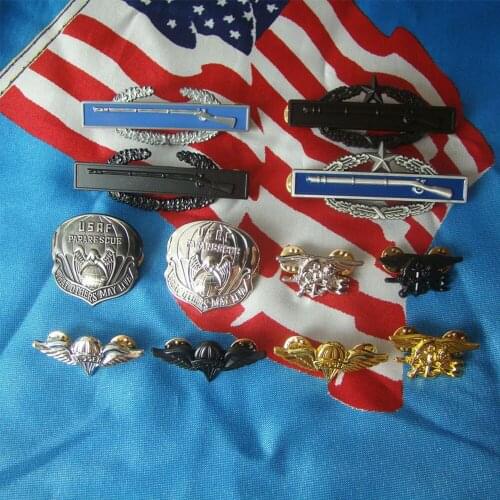 US Metal Parachute Badge Beret Cockade Infantry Insignia Paratrooper Military fans Seal Souvenir Brooch Pin