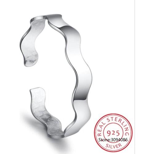 The new fashion princess temperament lovely silver Bangles glossy bohemian retro wave water ripples jewelry