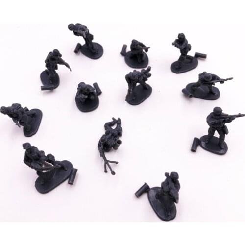 1:72 WWII German Tank Soildiers US Desert Forces 4D Plastic Small Soldiers Different Shapes Sand Table Model Toy