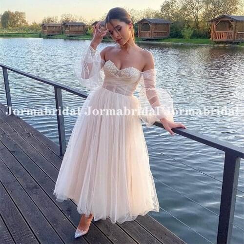 Short Beach Wedding Dresses With Sheer Long Puff Sleeves Light Champagne Sweetheart Tulle Tea Length Appliqued Bridal Dress