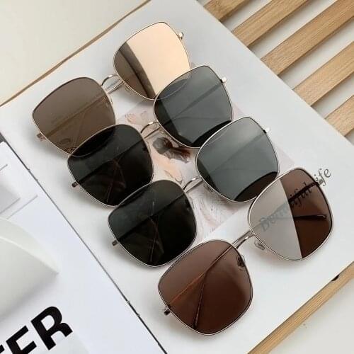 2020 Women men Oversized Sunglasses Korea Gentle Bling Sunglasses Star Sunglass Fashion Lady Vintage Mirror Sun glasses