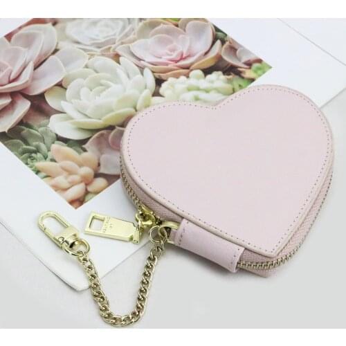 Monogrammed Letters Coin Purse Saffiano Genuine Leather Purse Women Small Bag Heart Shape Ladies Purse Fashion Mini Card Holder