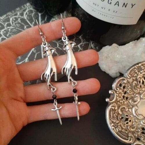 Gothic Hand Dagger Bead Dangle Earrings Dark Witch Wiccan New Fashion Jewelry Party Birthday Gift for Women Girl