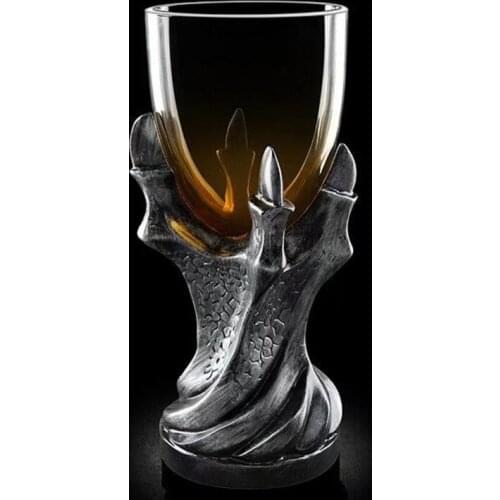 Cross-border 3 d glass goblet African resin in Europe and the character skeleton liquor beer claws cup of whisky