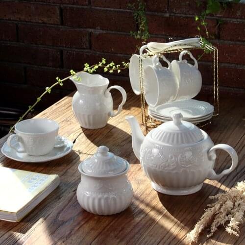 European Bone China Coffee Cup Set Luxury Modern White Minimalist Retro Creativity High Quality Tea Coffee Mug Set Home DA60BYD