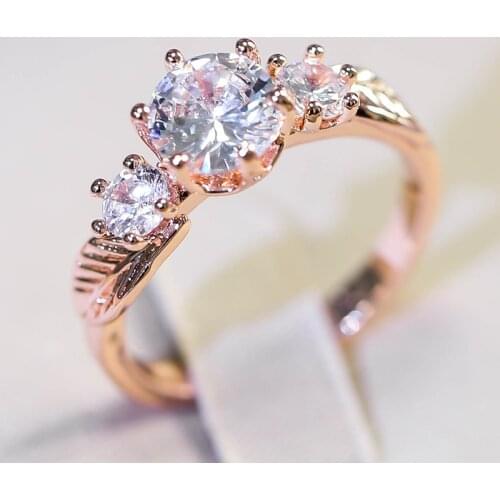 Classic Design Crystal Rose Gold Wedding Rings for Women Leaf White Zirconia Finger Ring Female Wedding Engagement Gift