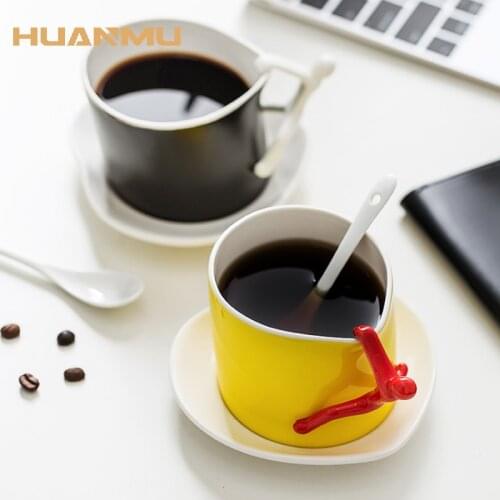 Ceramic Coffee Cup and Saucer Set Small Luxury Afternoon Tea Cup Household Modern Art Drinking Cup Living Room Office Mug