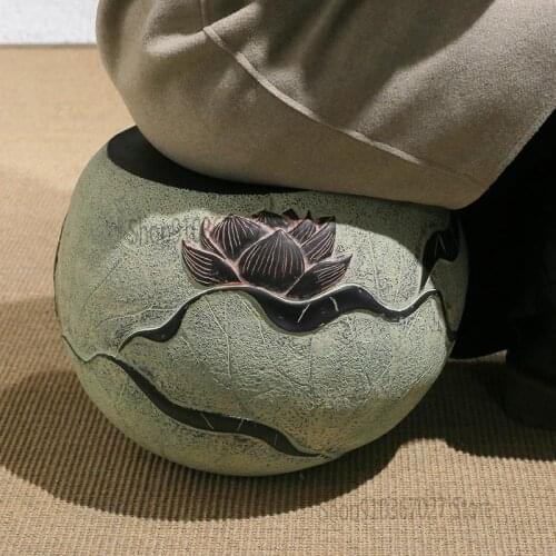 Chinese art antique stool garden courtyard tea a few sex hallway shoe replacement stool lotus seat stool creative small stool
