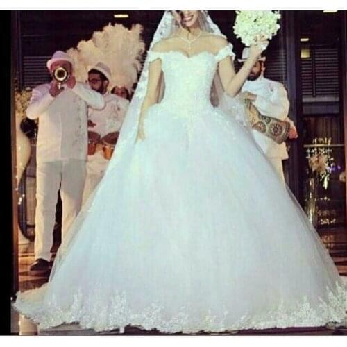 2018 Elegant Ball Gown Appliques Lace Sweetheart cap sleeve Sexy Bridal brides gown vestido de noiva mother of the bride dresses