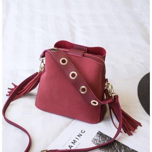 2021 Fashion Scrub Women Bucket Bag Vintage Tassel Messenger Bag High Quality Retro Shoulder Bag Simple Crossbody Bag Tote