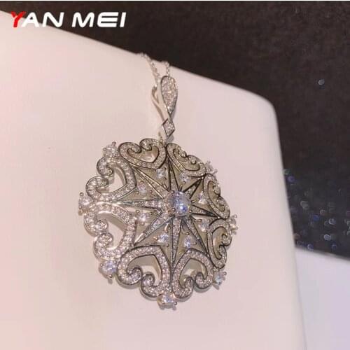 GAOLA Round Petal Necklace Love Pattern Fashion Luxury Pendant Elegant Female Jewelry Beautiful Jewelry YMD1459
