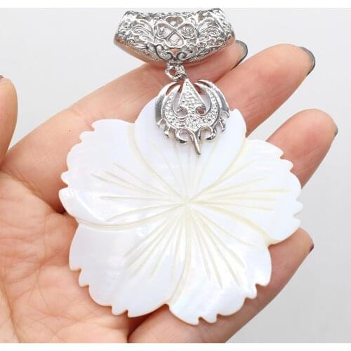 Natural Shell Pendant Flower shape Mother of Pearl Exquisite charms For jewelry making DIY Necklace earring accessories