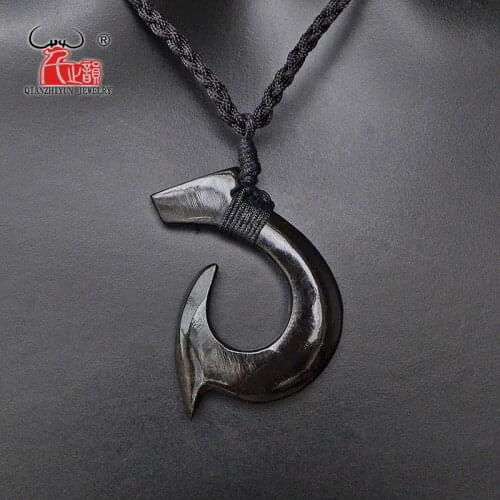 1PC Hawaii Surfer Jewelry Handmade Carved buffalo horn Fish Hook Pendant New Zealand Maori Tribal Choker WoMens Mens Necklace