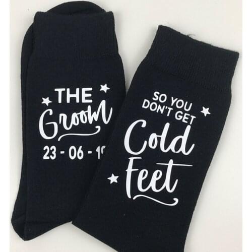 Personalised Don't Get Cold Feet Wedding Socks for the Groom, Custom date Wedding Morning Groom Socks with Gift Bag give aways