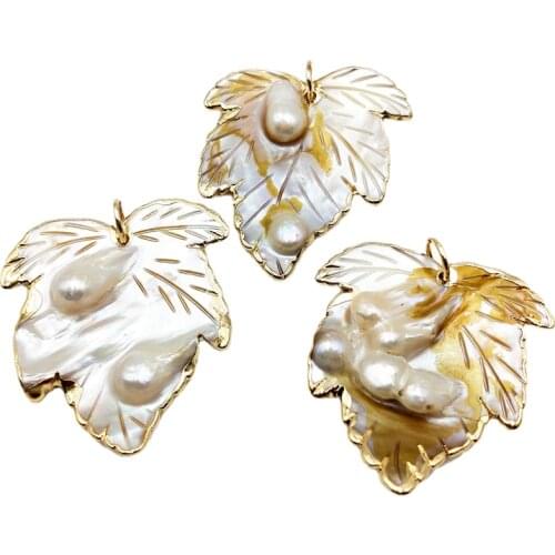 Gold color plated pearl jewelry maple leaf oyster pearl pendant Mother of Pearl Big Oyster shell charm for necklace making