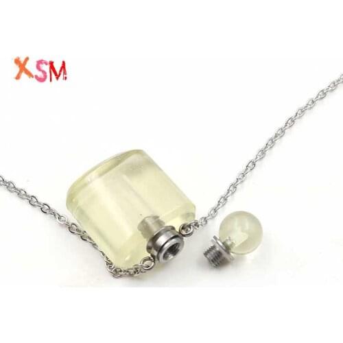 XSM Scent-bottle Pendant Necklace for Ladies Essential Oil Diffuser Aromatherapy Natural Crystal Quartzs Perfume Bottle Jewelry