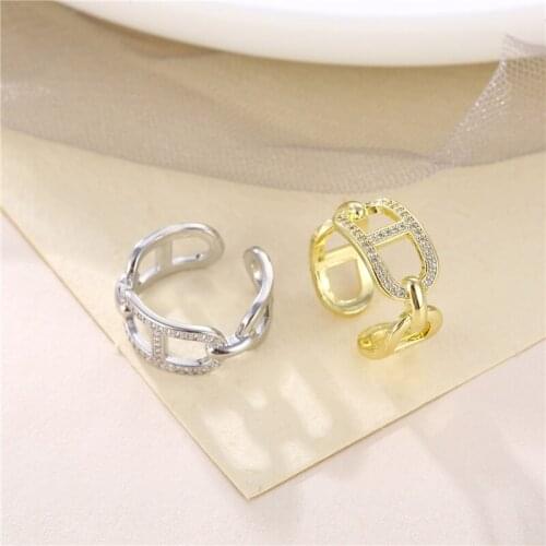 YJGS Vintage Hollow Chain Ring For Female Exaggerated Golden Silver Opening Adjustable Rings Jewelry