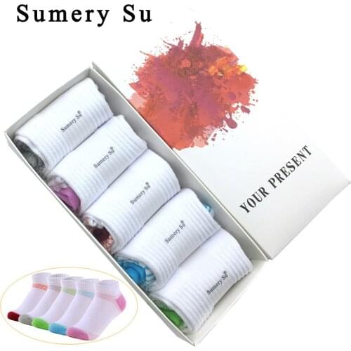 5 Pairs/Box Women Sports Socks Cotton Cute Colorful Stripe Outdoor Gym Athletic Running White Grey Sock Girl 2 Styles Hot Sale