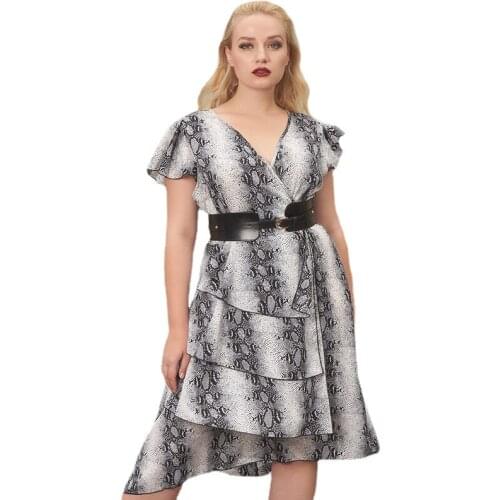 2021 New Plus Size Dress V-neck Trendy Sexy Waist A-line Dress