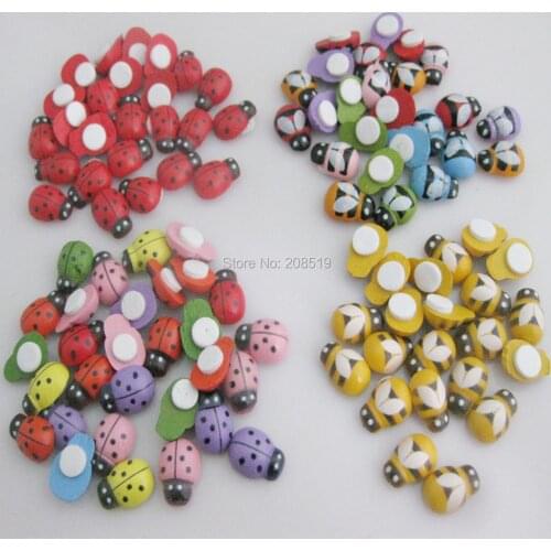WBNONL 100Pcs Printed Wood Animal Buttons For Children Handwork Decorative Red Ladybug And Yellow Bees 9mm*13mm DIY Stuff