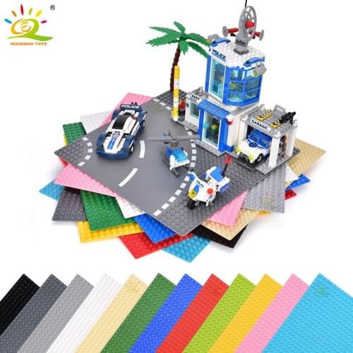 HUIQIBAO 32*32 Dots 25.5CM Road Base Plate Small Bricks Baseplate Board DIY Building Blocks Highway Bricks Toys For Children