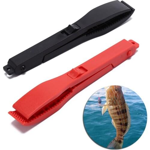Multifunctional Fishing Fish Clip Hand Controller Tackle Tool Fishing Body Grip Clamp Gripper Grabber with Lock Switch Tools