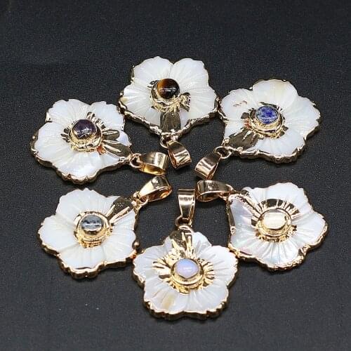 Natural Shell Flower Pendant Fashion Five-petal Flower Shell Pendant Charms for Making DIY Necklace Accessories 40x45mm