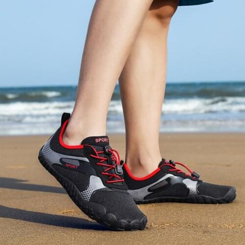 Mens Aqua Shoes Barefoot Outdoor Beach Swimming Shoes Men Upstream Shoes Breathable Hiking Sneakers Quick Drying Water Footwear