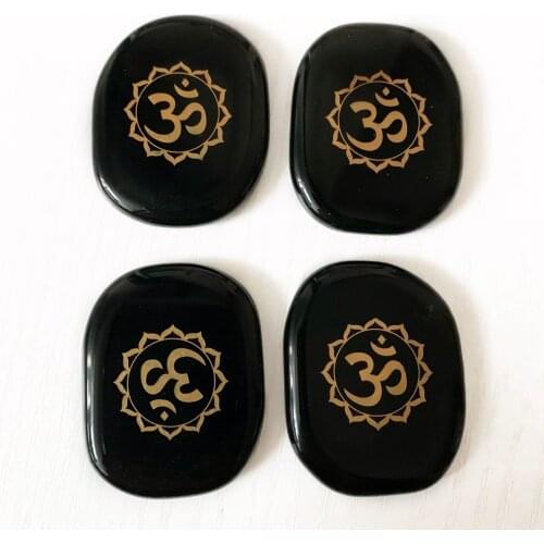 Natural Black Obsidian Crystal Polished Palm Stone Carved OM Symbol Healing Power Energy Stones Semiprecious Fengshui Decor