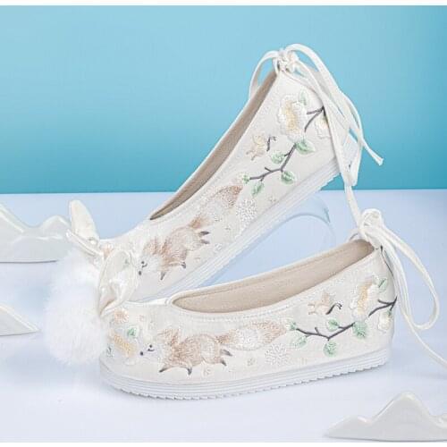 Female Shoes Cute Rabbit Ear Original Pearl Ming Embroidered Shoes with Raised Head Antique Bow Shoes Hanfu Shoes Womens Summer
