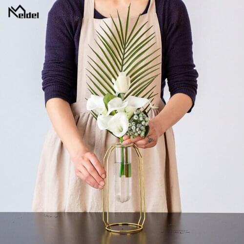 Artificial Roses Calla Flower Bouquet Imitation Plants Berries Silk Fake Flower Bouquet for Wedding Home Table Decor Faux Floral