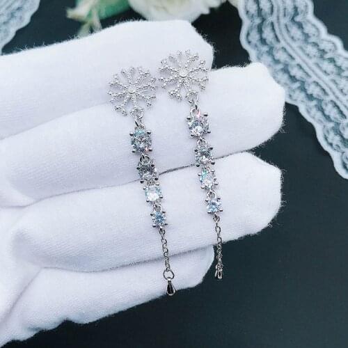 2021 Fashion Piercing Jewelry Charm Dainty Snowflake Drop Earring Hanging Crystal Zircon Women Wedding Party Best S925 Earrings