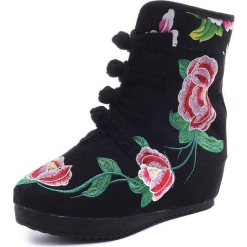 2020 Women Short Ankle Boots Chinese Ethnic Embroidery Booties Buckle Casual Warm Velvet Cotton Denim Shoes Plush De Inverno