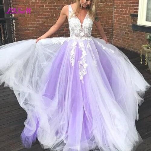 Lavender Evening Dress with Appliques Long Formal Prom Dress 2021 Sexy Deep V-Neck Tulle Party Gowns
